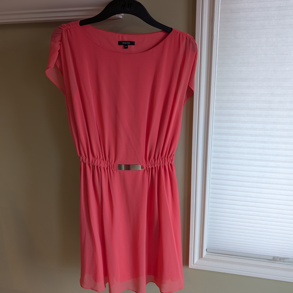 RW&Co Coral Dress Sizes Small